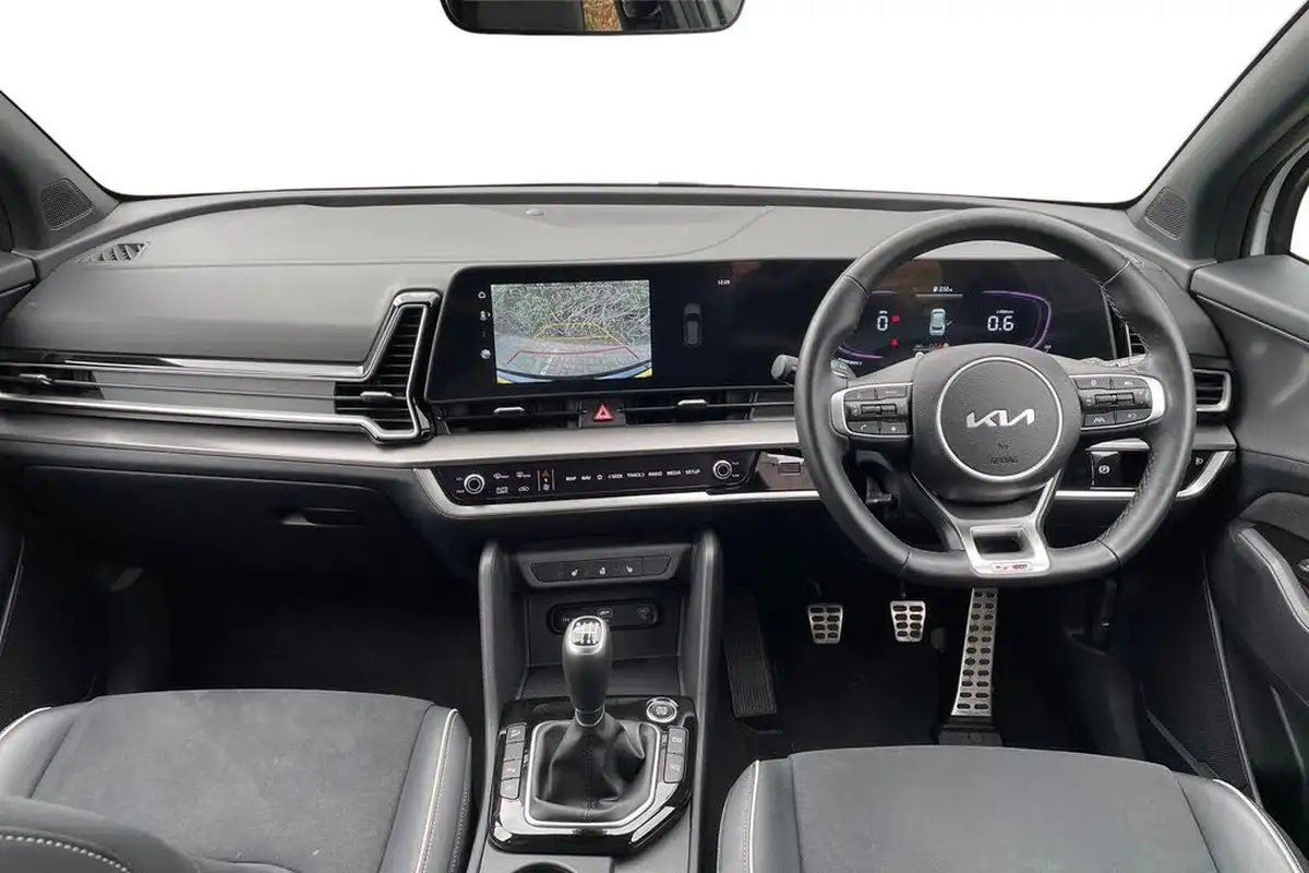 2024-kia-sportage-16-t-gdi-gt-line-148bhp-big-8