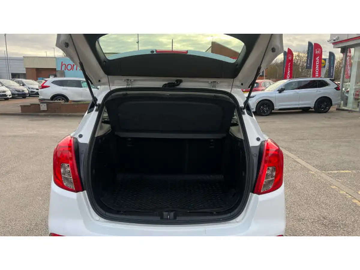 2019-vauxhall-mokka-x-16cdti-griffin-big-3