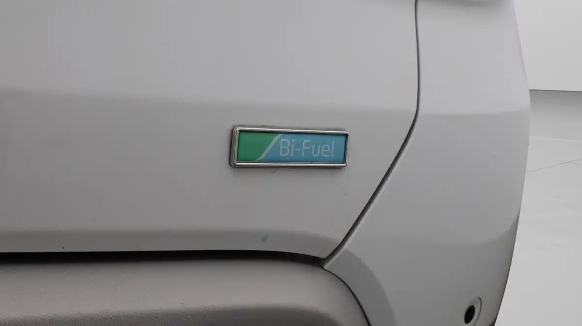 2022-dacia-duster-10-tce-prestige-big-22
