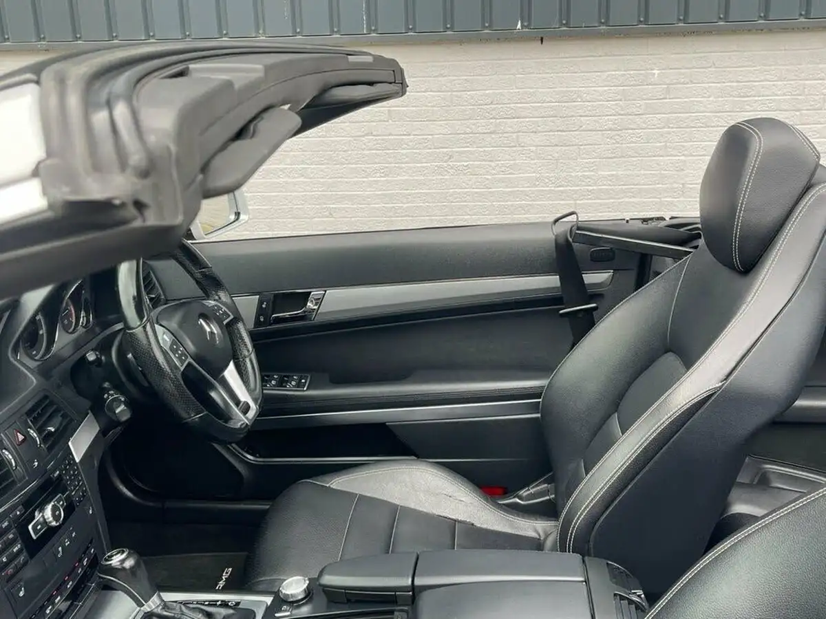 2013-mercedes-benz-e-class-21td-e220-cdi-sport-21cdi-170bhp-blue-f-cabriolet-2d-7g-tronic-big-38