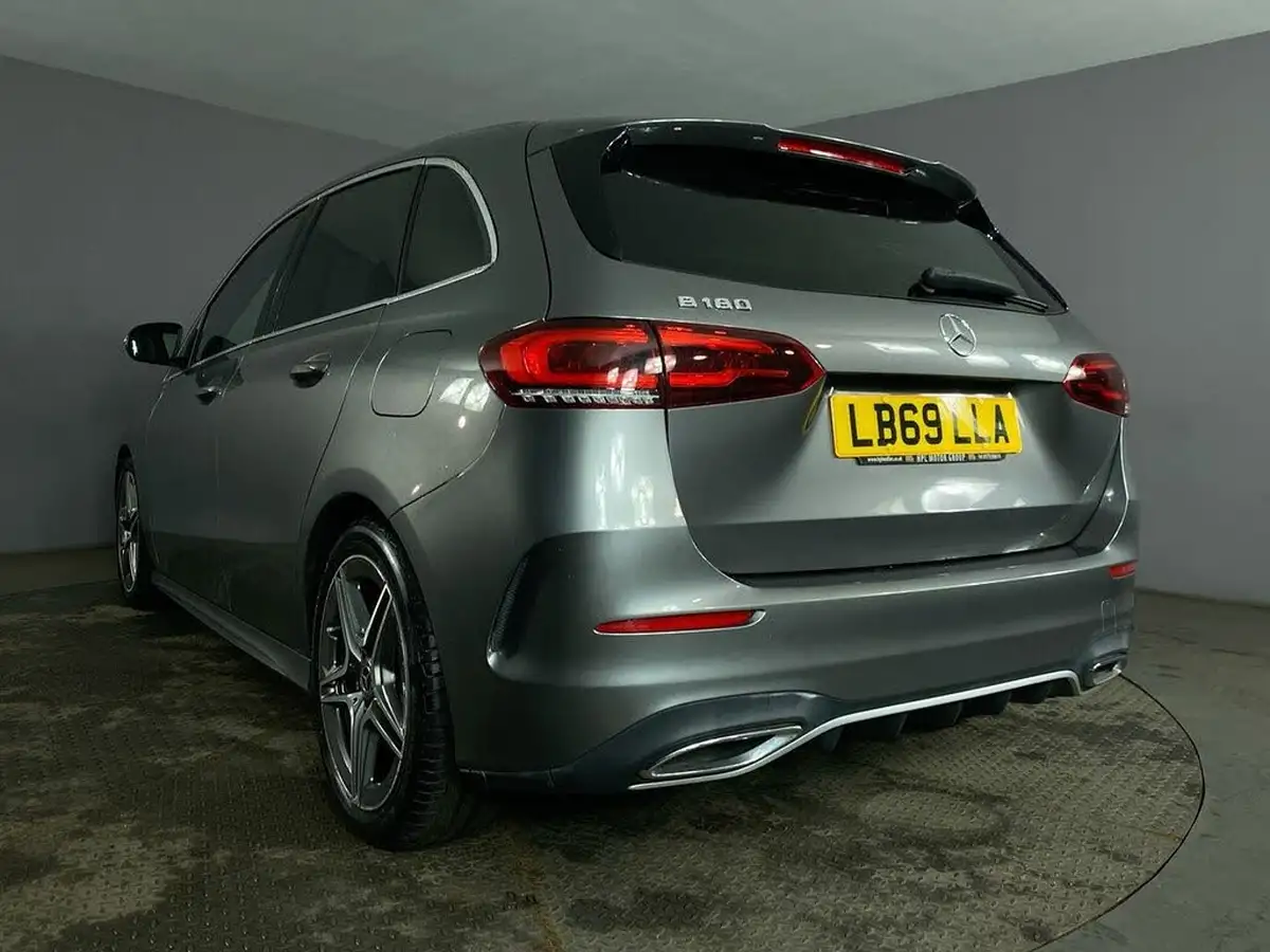 2019-mercedes-benz-b-class-13-b180-amg-line-7g-dct-big-13