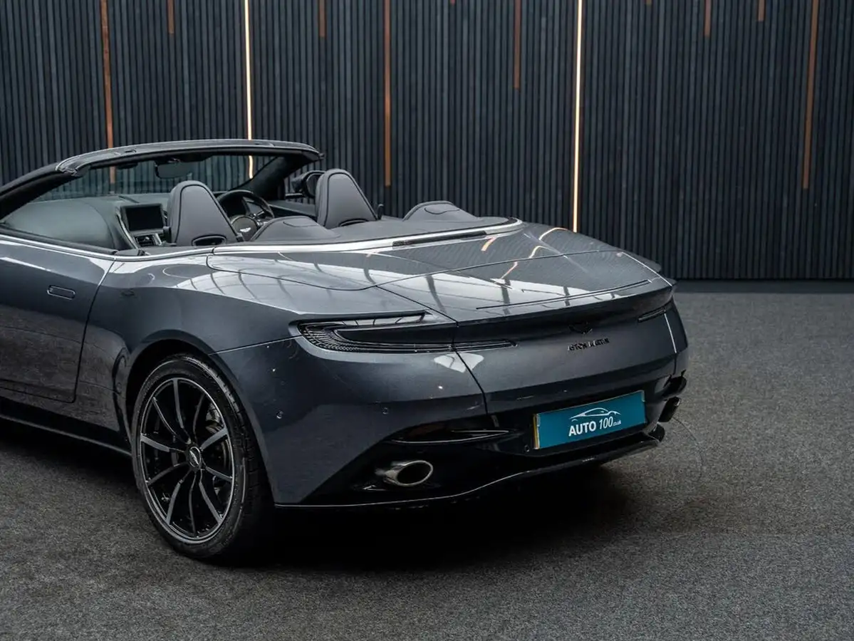 2022-aston-martin-db11-40-v8-volante-528bhp-ss-big-20