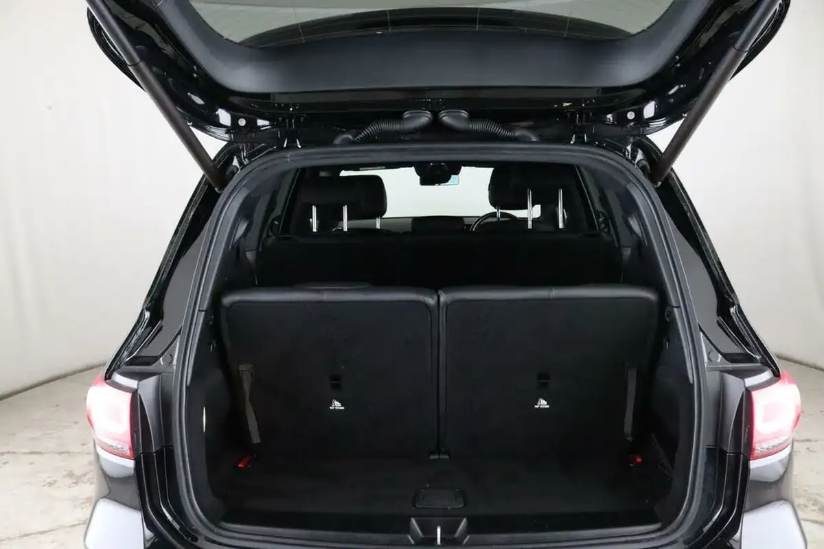 2020-mercedes-benz-glb-class-20d-glb200d-amg-line-premium-4matic-big-13
