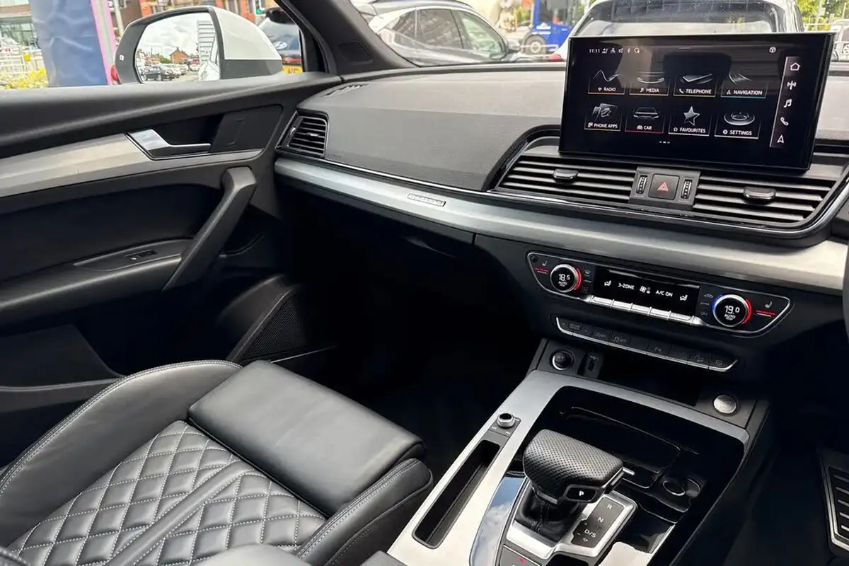2021-audi-q5-20-40-tdi-s-line-station-wagon-big-19