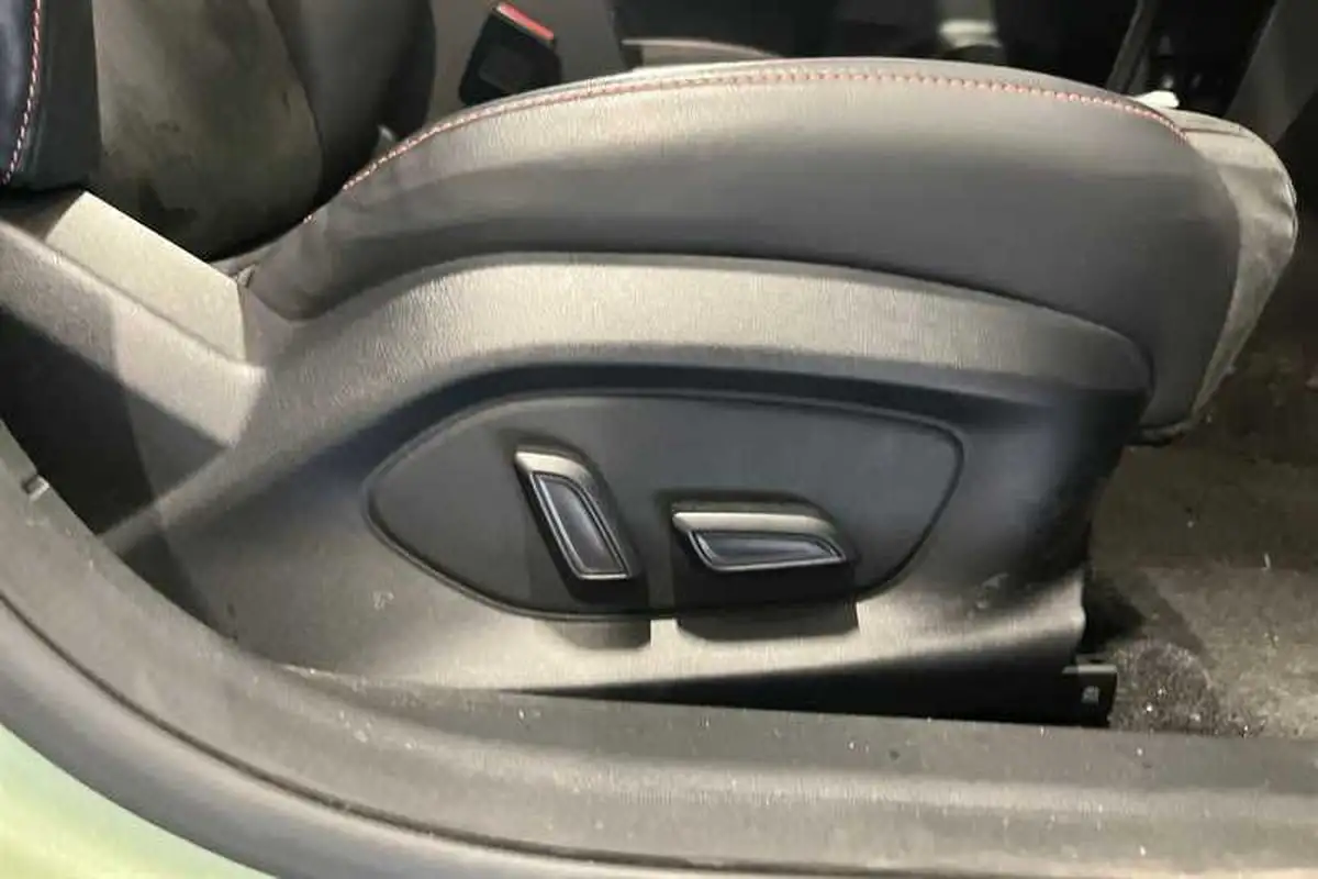 2024-mg-mg4-e-xpower-ev-big-25