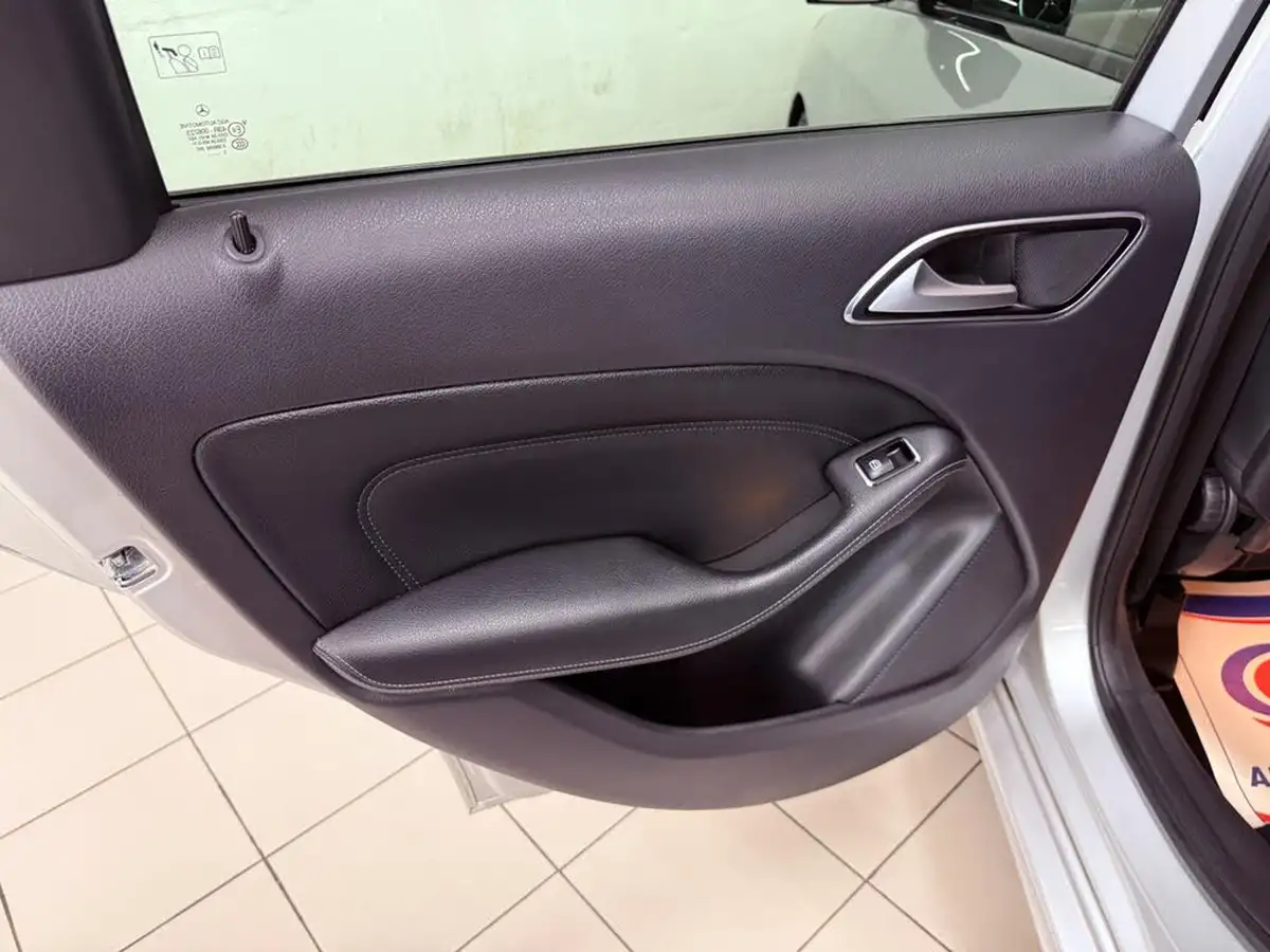 2014-mercedes-benz-b-class-18-cdi-b180-sport-big-19