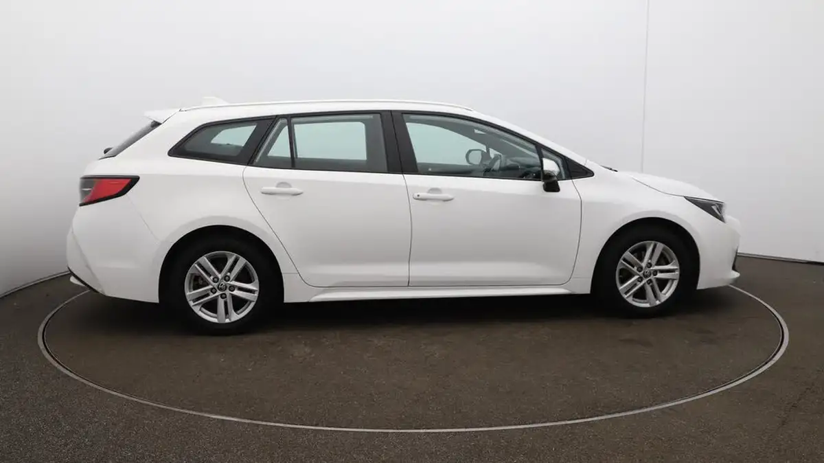 2022-toyota-corolla-18-vvt-i-icon-120bhp-spare-wheel-touring-sports-5d-big-50