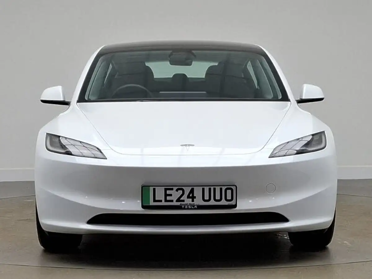 2024-tesla-model-3-e-rwd-big-11