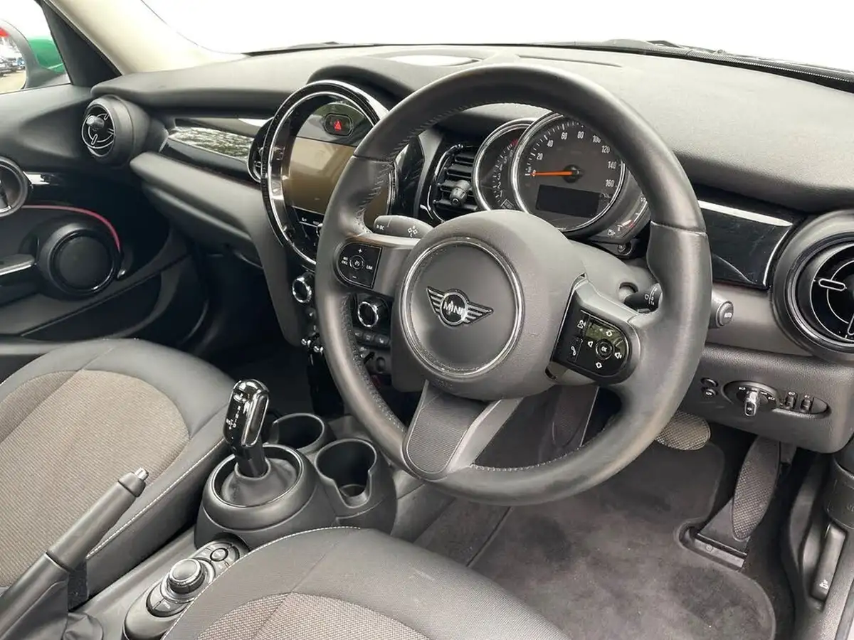 2022-mini-cooper-15-cooper-classic-premium-hatchback-5d-auto-big-14