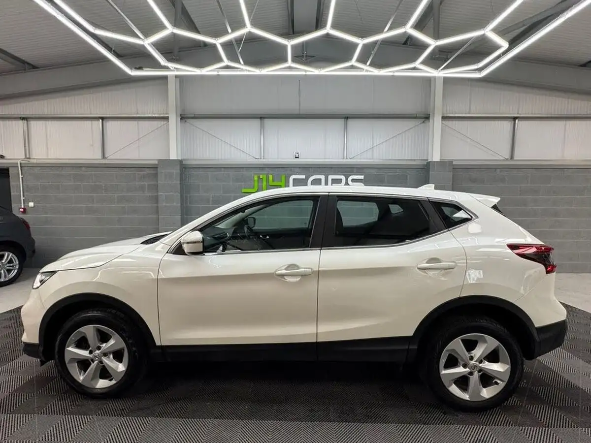 2019-nissan-qashqai-13-dig-t-acenta-premium-160ps-dct-big-3