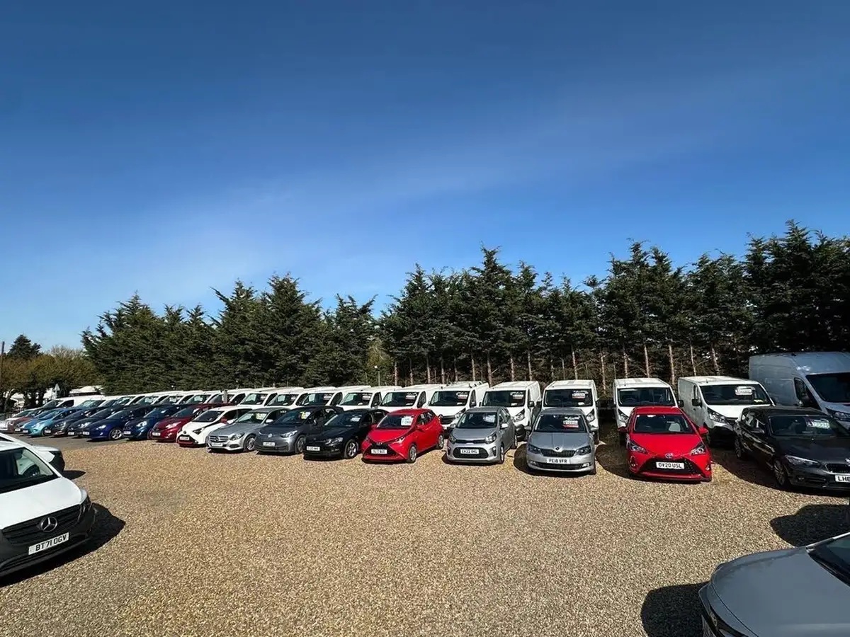 2019-honda-jazz-13-i-vtec-se-big-29