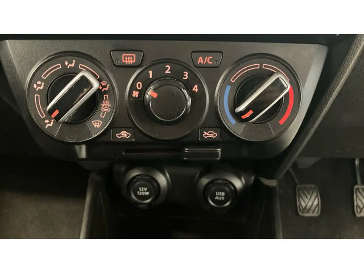 2021-suzuki-swift-12-dualjet-sz-l-big-22