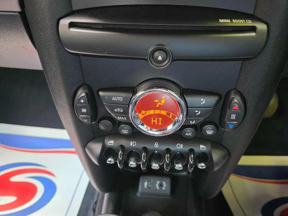 2013-mini-coupe-16-cooper-big-20