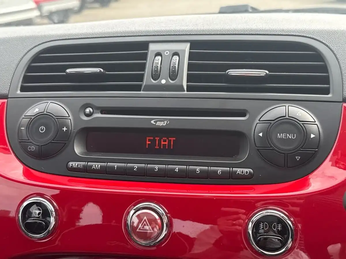 2015-fiat-500-12-lounge-ss-big-22