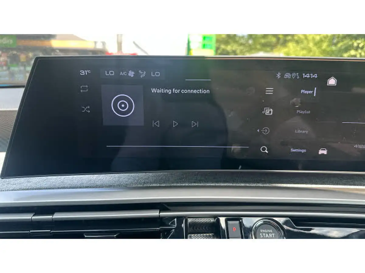 2025-peugeot-3008-suv-12-puretech-allure-136ps-hybrid-e-dsc6-big-38