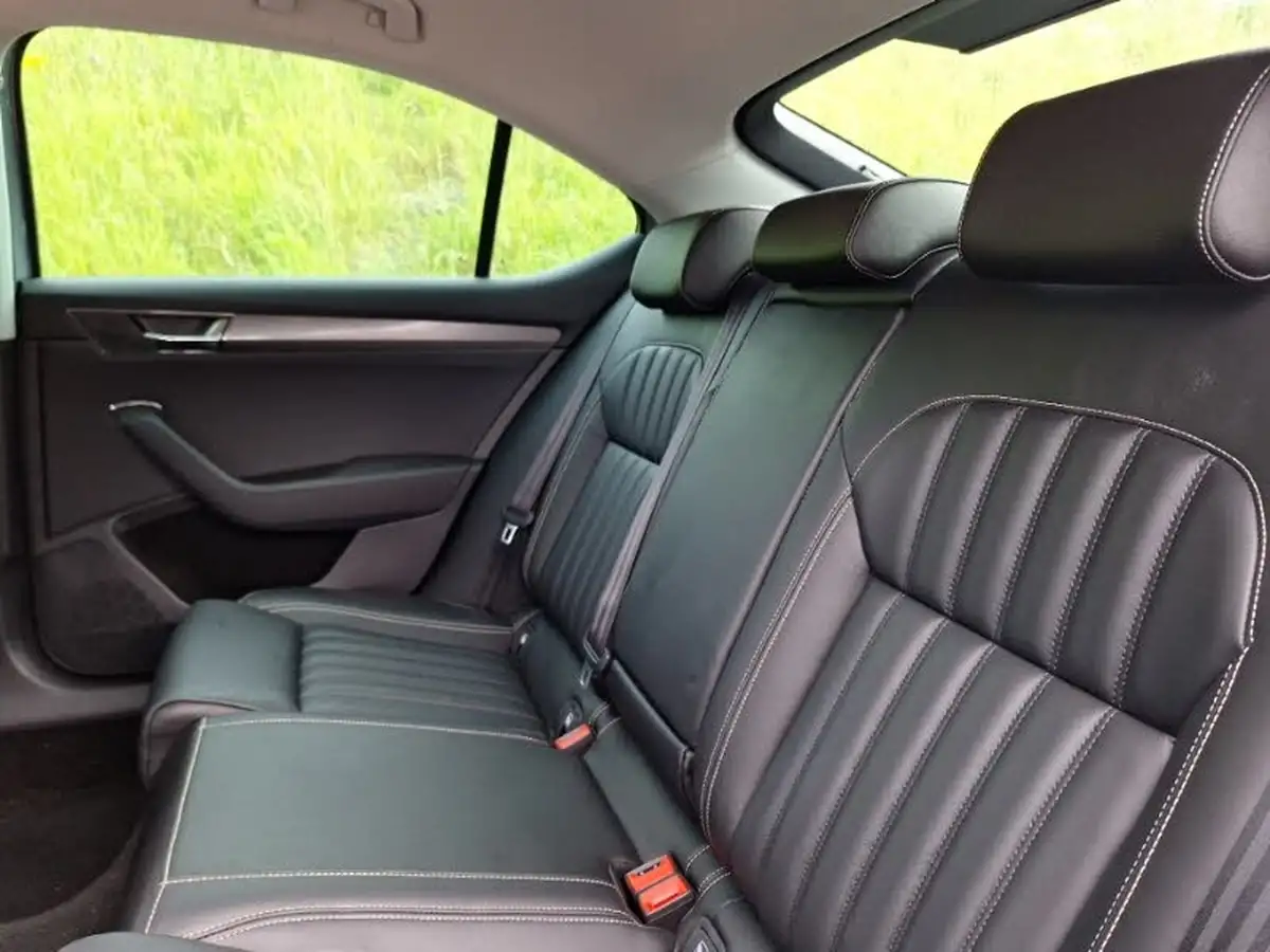 2020-skoda-superb-14-tsi-se-l-hatchback-big-5