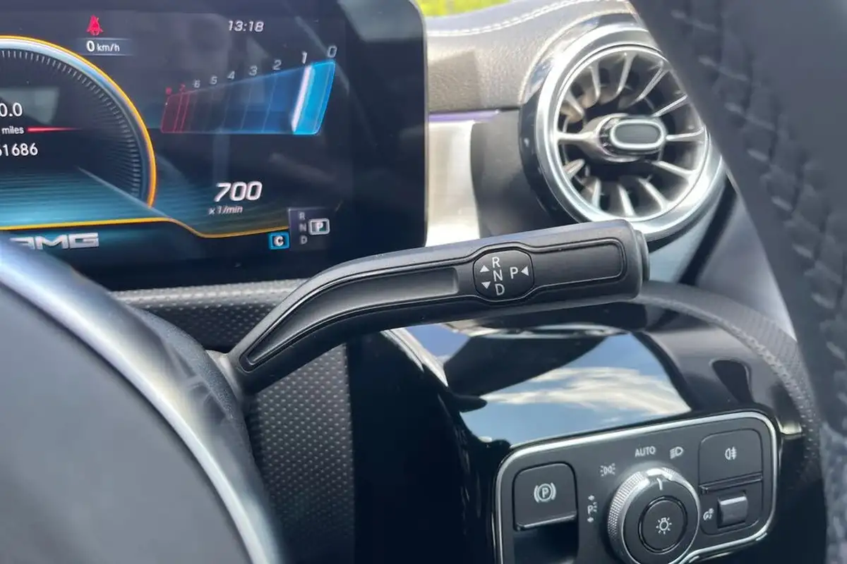 2021-mercedes-benz-a-class-20-a35-amg-premium-edition-hatchback-5d-big-41