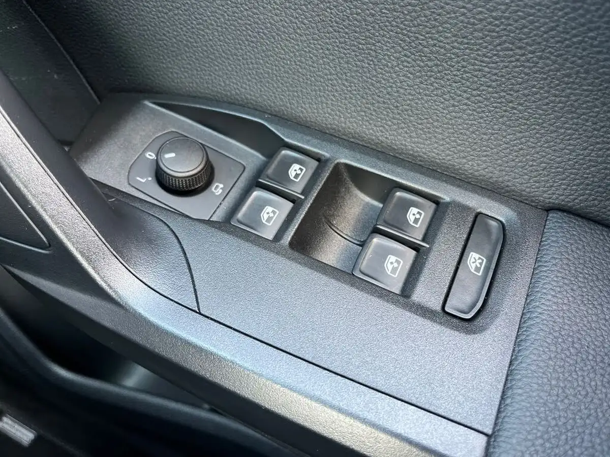 2024-seat-arona-10-tsi-fr-sport-115ps-big-33