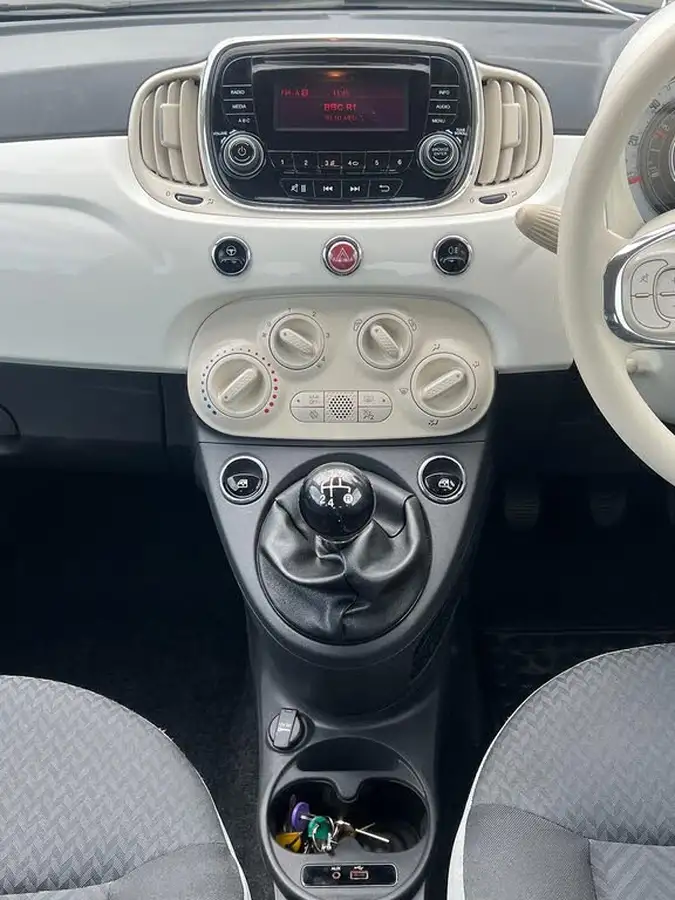 2015-fiat-500-12-pop-ss-big-9