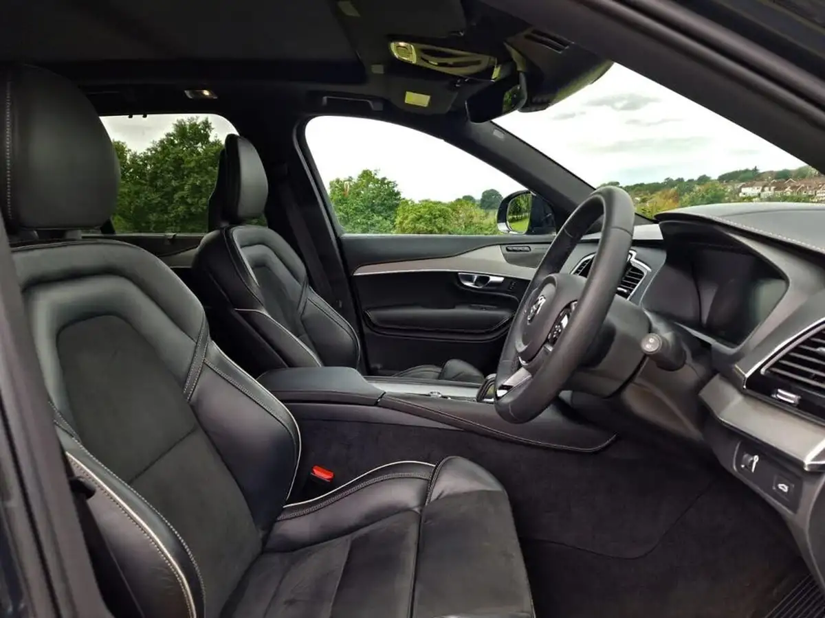 2021-volvo-xc90-20td-b5-r-design-big-6