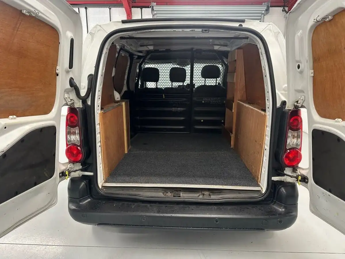 2015-citroen-berlingo-16td-l1625-enterprise-special-edition-panel-big-8