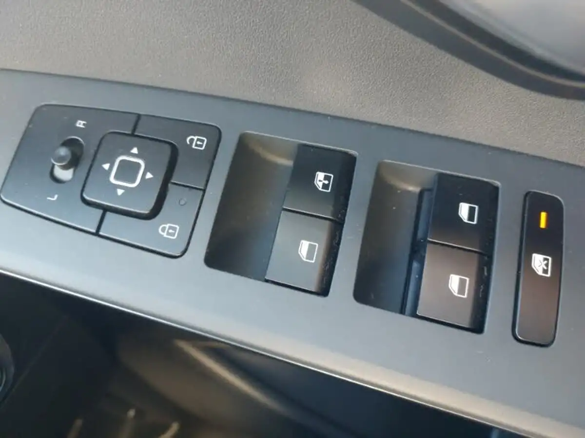 2023-kia-niro-16-gdi-2-180bhp-phev-111kwh-big-12