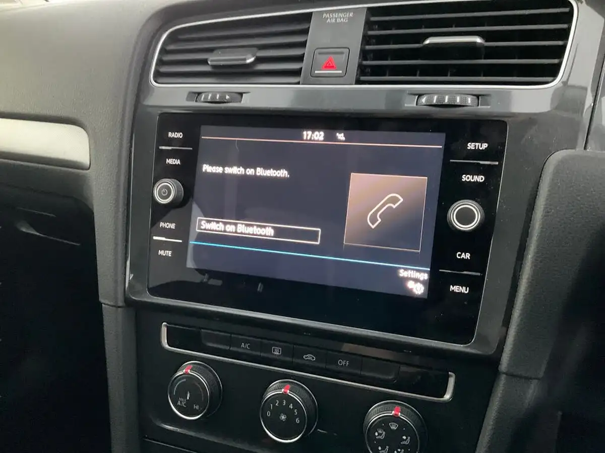 2019-volkswagen-golf-16tdi-s-ss-hatchback-5d-big-18