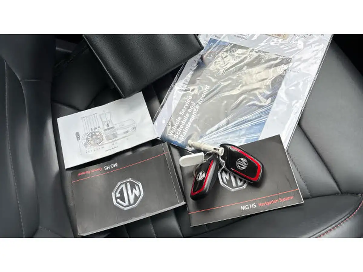 2022-mg-hs-15t-gdi-exclusive-162ps-big-18