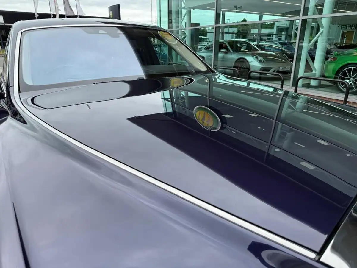 2018-rolls-royce-phantom-67-big-40
