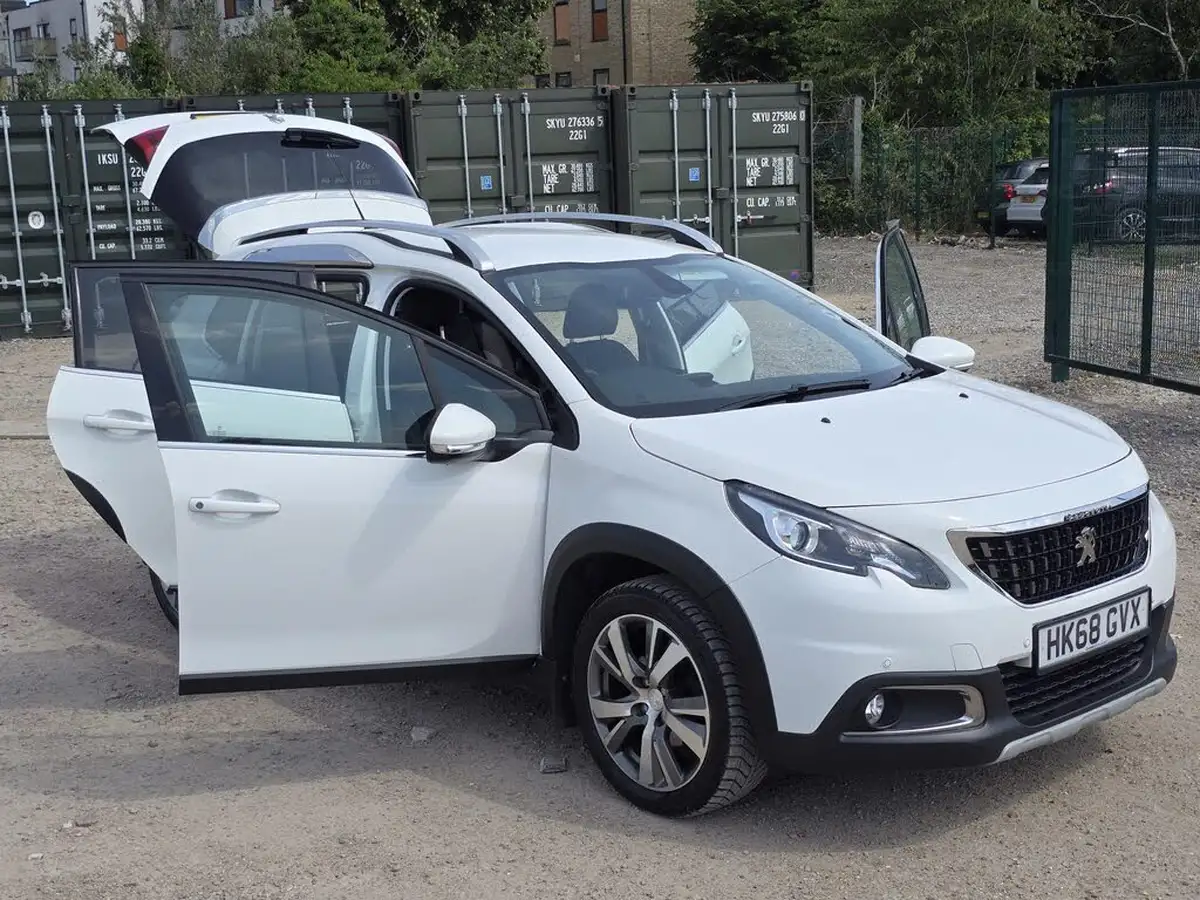 2019-peugeot-2008-suv-12-puretech-allure-110bhp-eat6-big-6