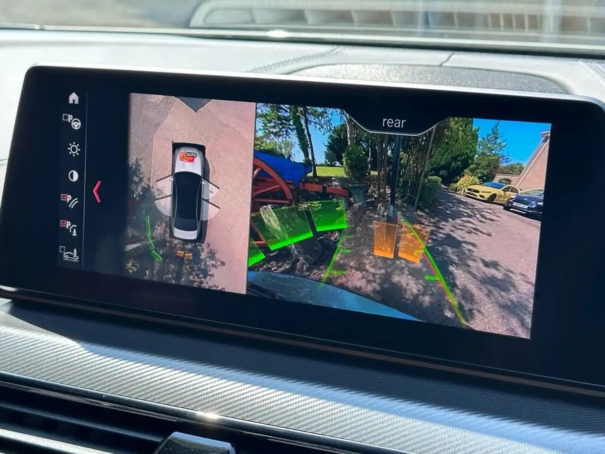 2019-bmw-5-series-44-m5-competition-big-18