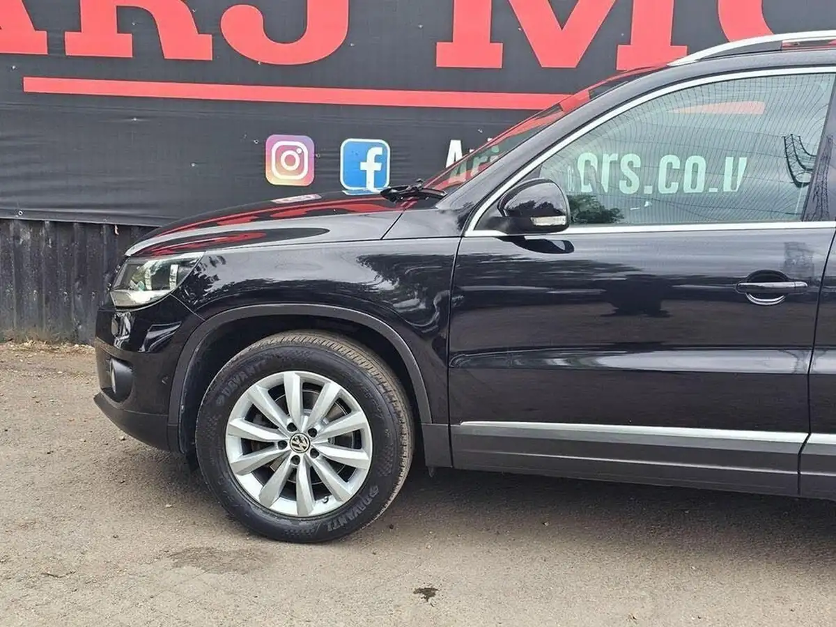 2015-volkswagen-tiguan-20tdi-match-150ps-4wd-bmt-dsg-big-11