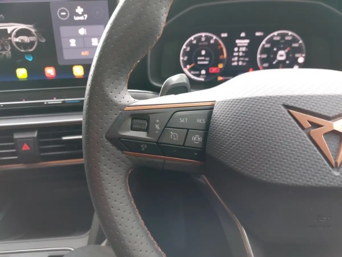 2024-cupra-ateca-15-ecotsi-v2-big-11