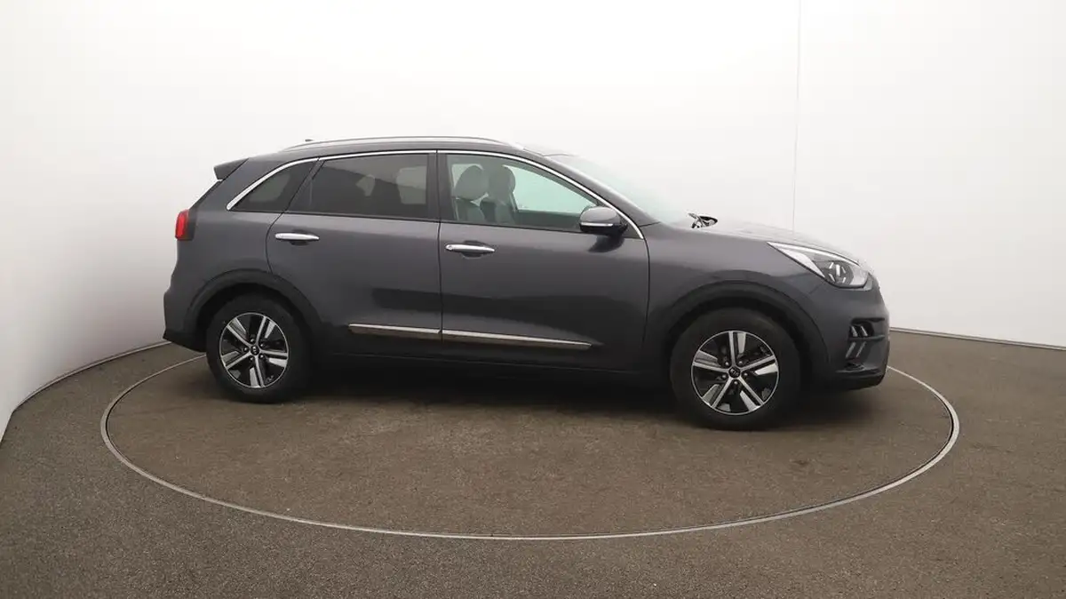 2020-kia-niro-16-gdi-phev-3-big-47