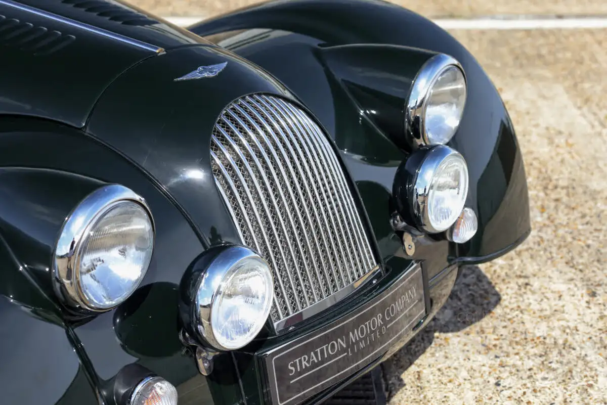 2017-morgan-plus-8-48-big-16