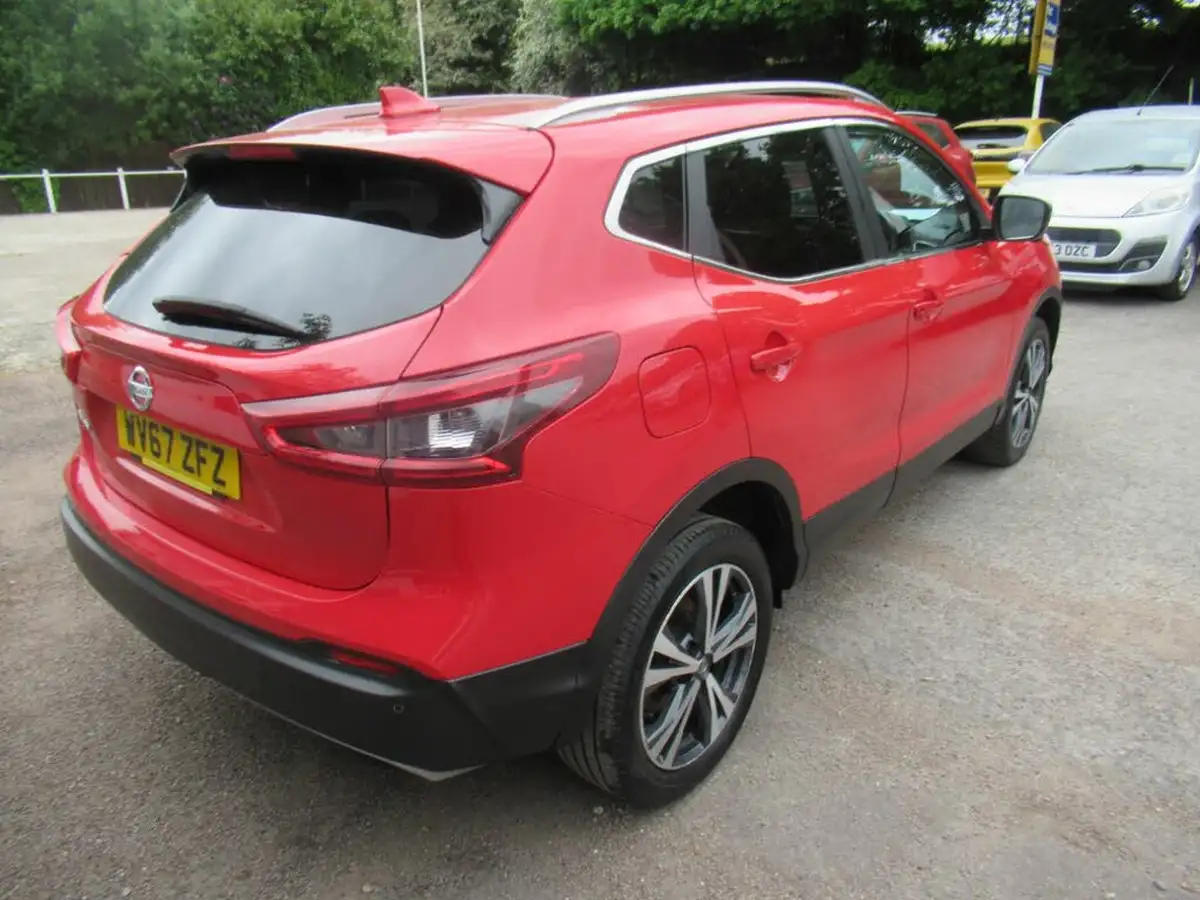 2017-nissan-qashqai-15dci-n-connecta-big-2
