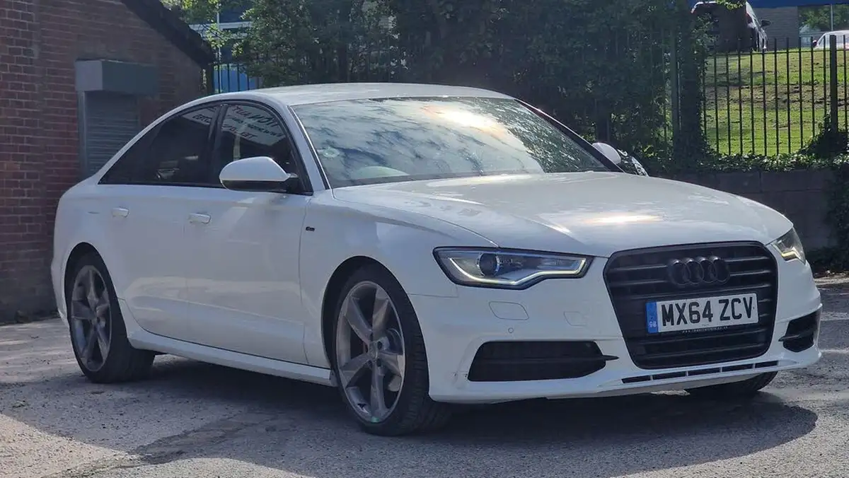 2014-audi-a6-saloon-20tdi-ultra-black-edition-s-tronic-big-0