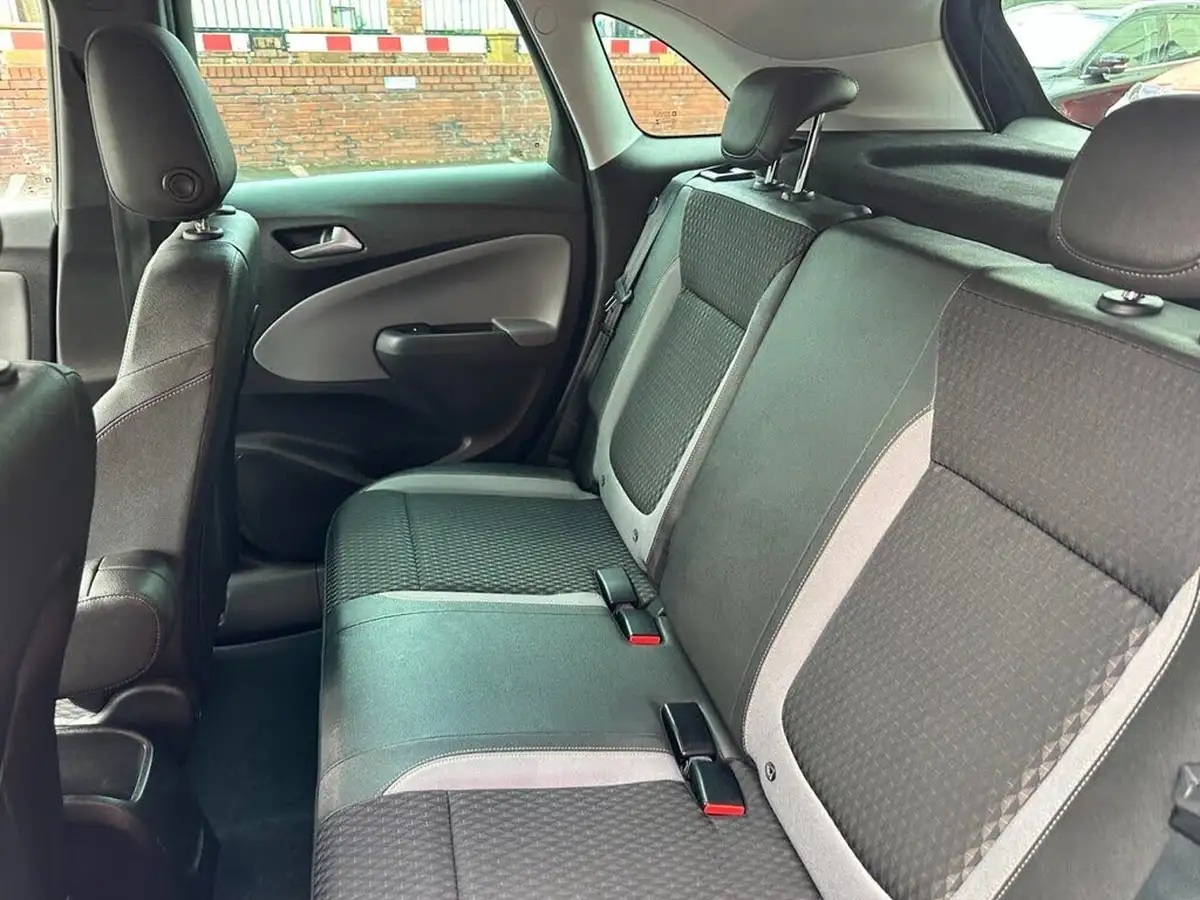 2019-vauxhall-crossland-x-12-elite-nav-83ps-big-6