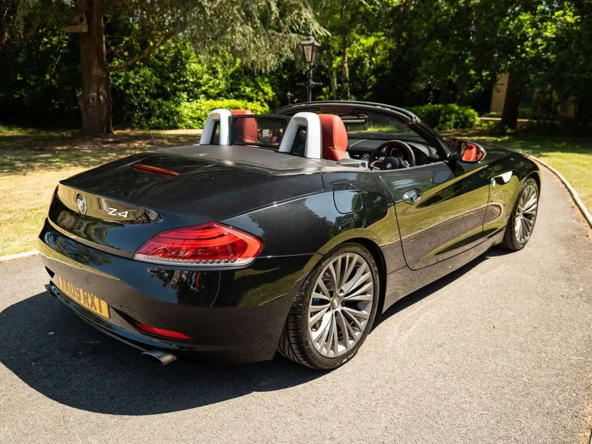 2009-bmw-z4-30-sdrive35i-big-39