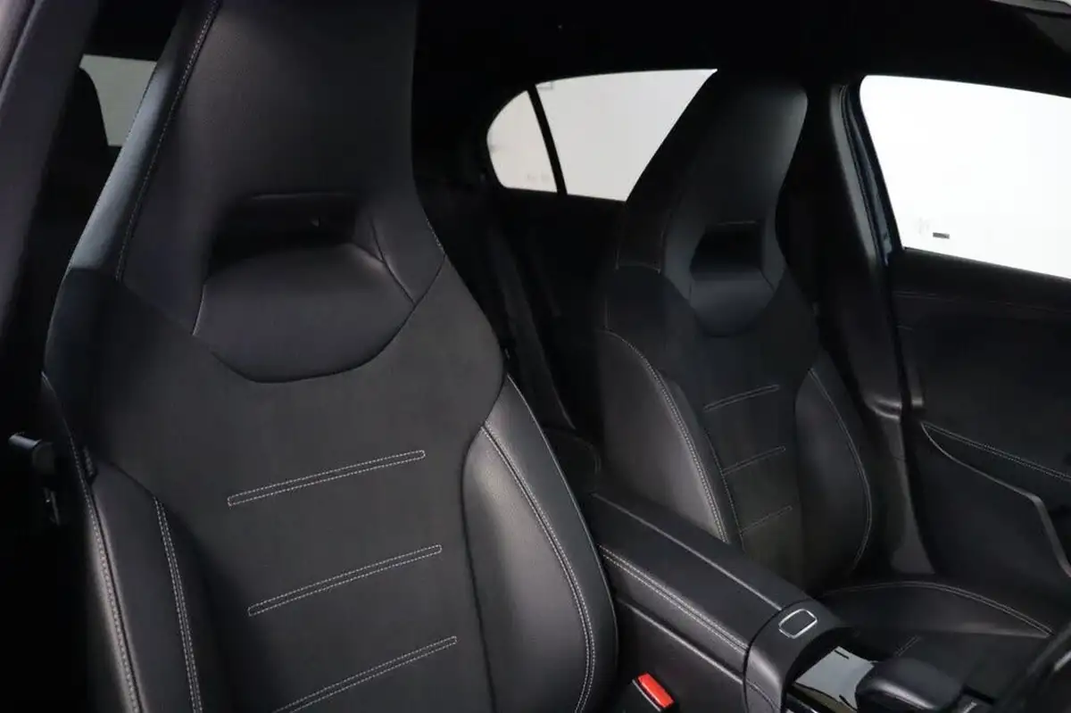 2022-mercedes-benz-a-class-13-a180-amg-line-executive-edition-hatchback-5d-7g-dct-big-26