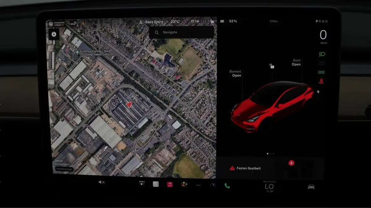 2022-tesla-model-y-e-long-range-big-11