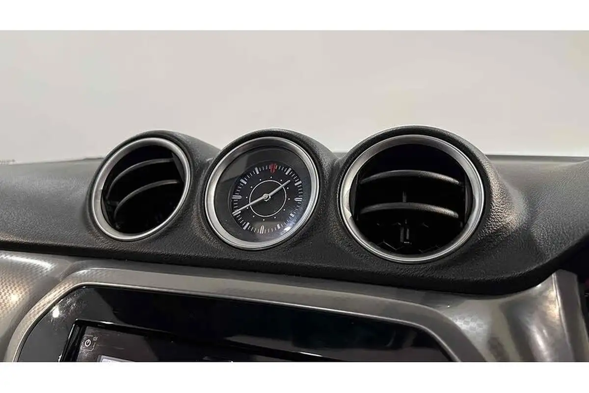 2018-suzuki-vitara-16-sz5-big-45