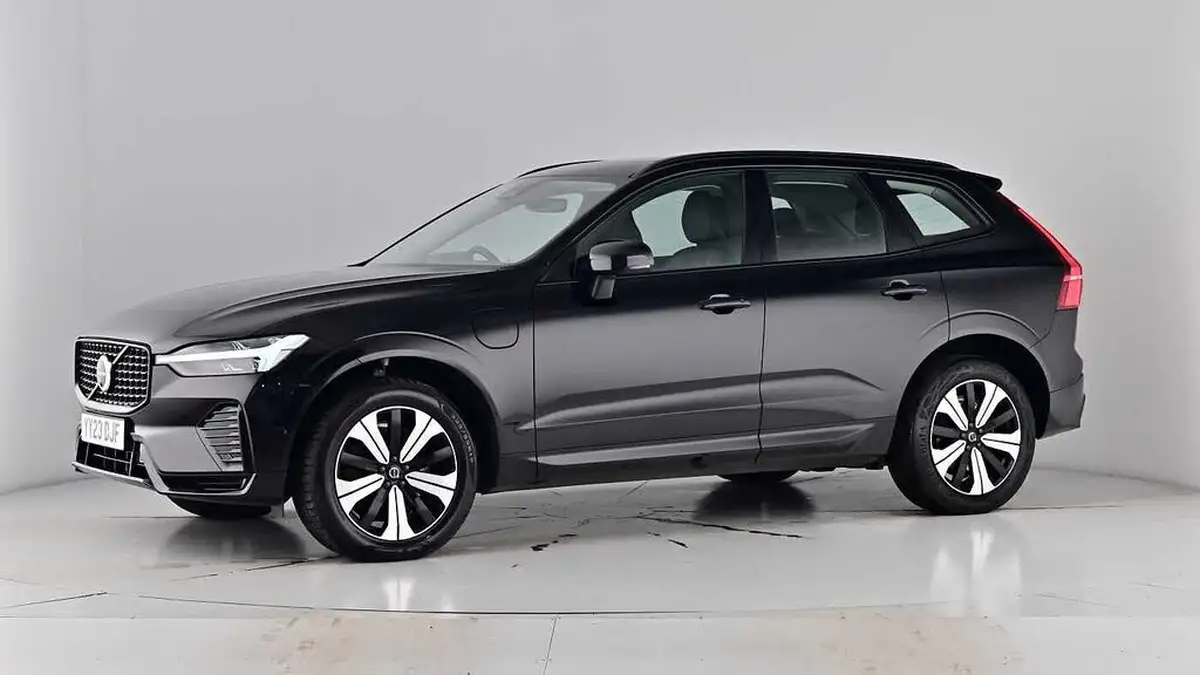 2023-volvo-xc60-20-b5-plus-big-60