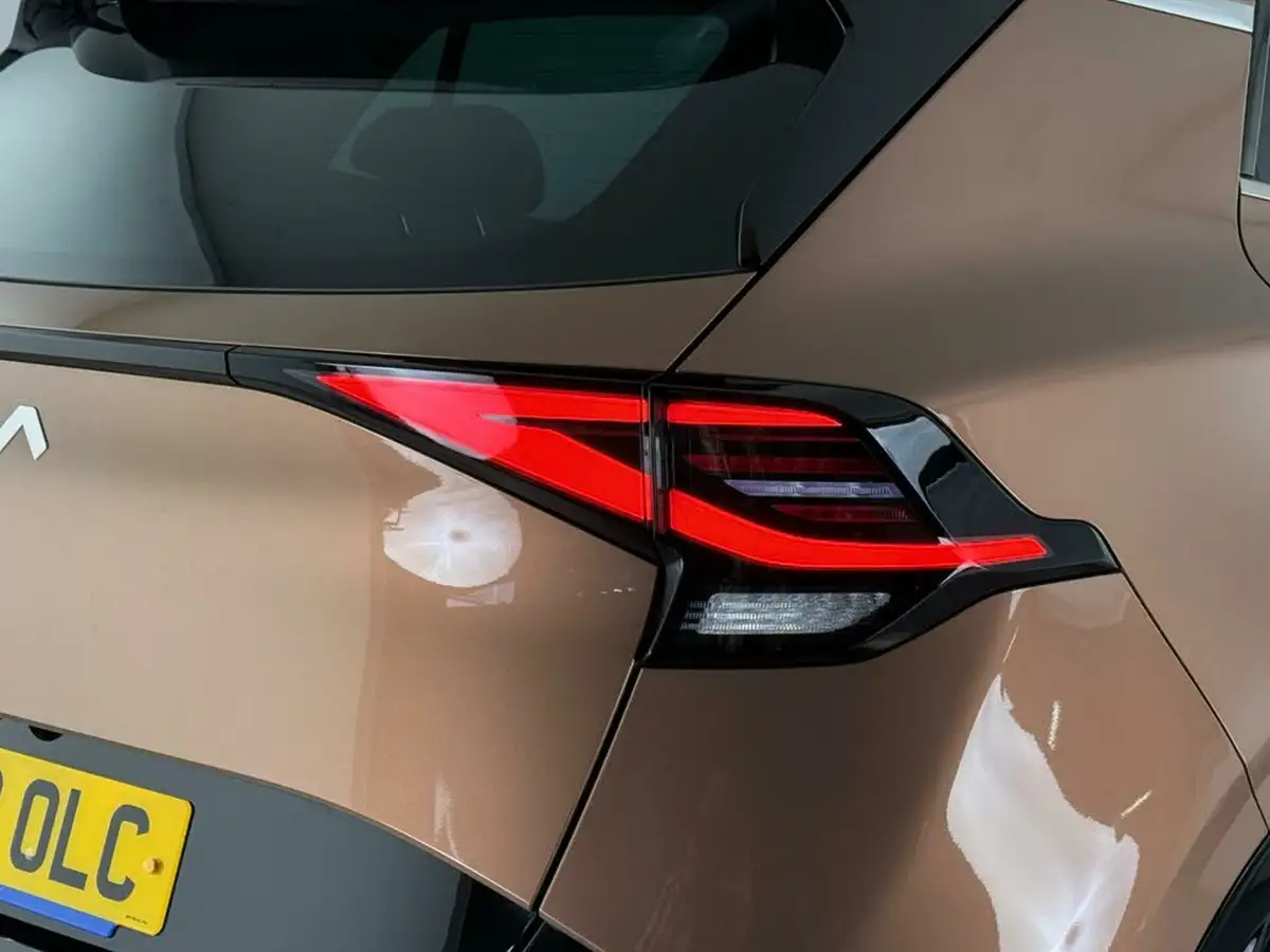 2022-kia-sportage-16crdi-4-big-9