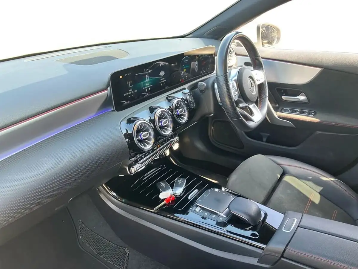 2020-mercedes-benz-a-class-13-a200-amg-line-premium-hatchback-5d-7g-dct-big-6