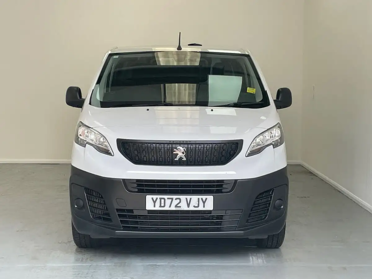 2022-peugeot-expert-15-bluehdi-professional-premium-compact-1000-big-1