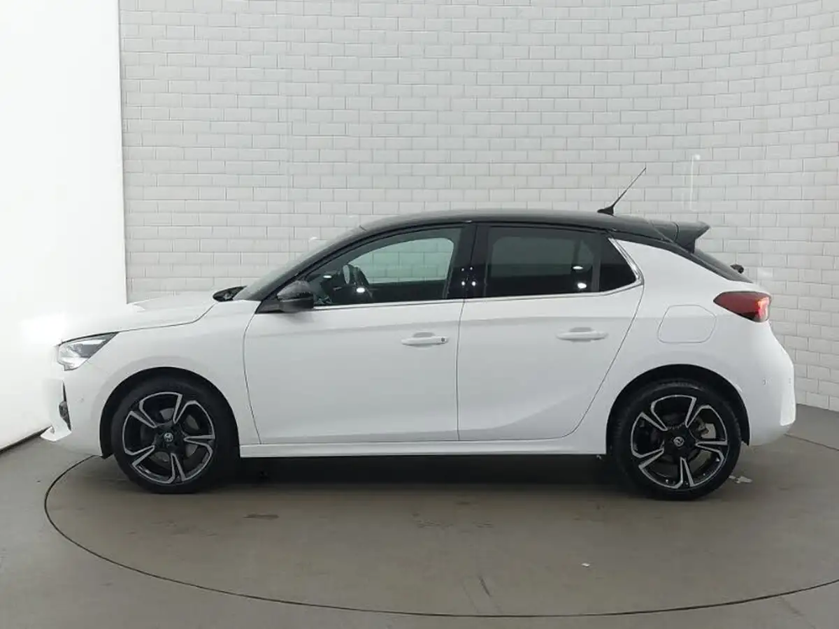 2022-vauxhall-corsa-12-turbo-ultimate-130ps-auto-big-3