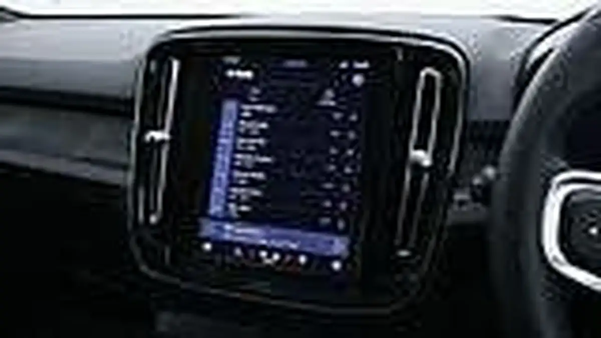 2022-volvo-c40-e-twin-recharge-pro-big-67