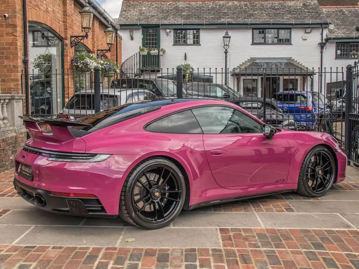 2023-porsche-911-30-carrera-gts-coupe-pdk-big-8