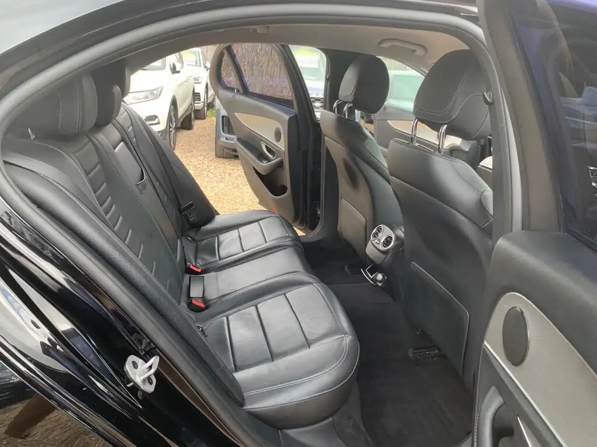 2019-mercedes-benz-e-class-20d-e220d-se-ss-saloon-4d-big-45